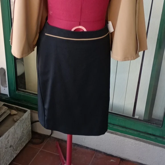 P-O-R-T-F-O-L-I-O - Picture 3 of 9